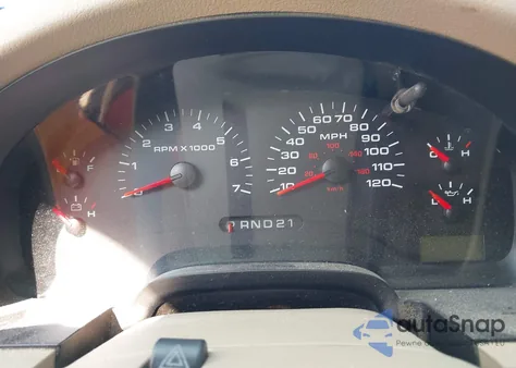 2005 Ford F-150 Lariat/Xlt из США, поврежденный, VIN 1FTPW12575KE01729